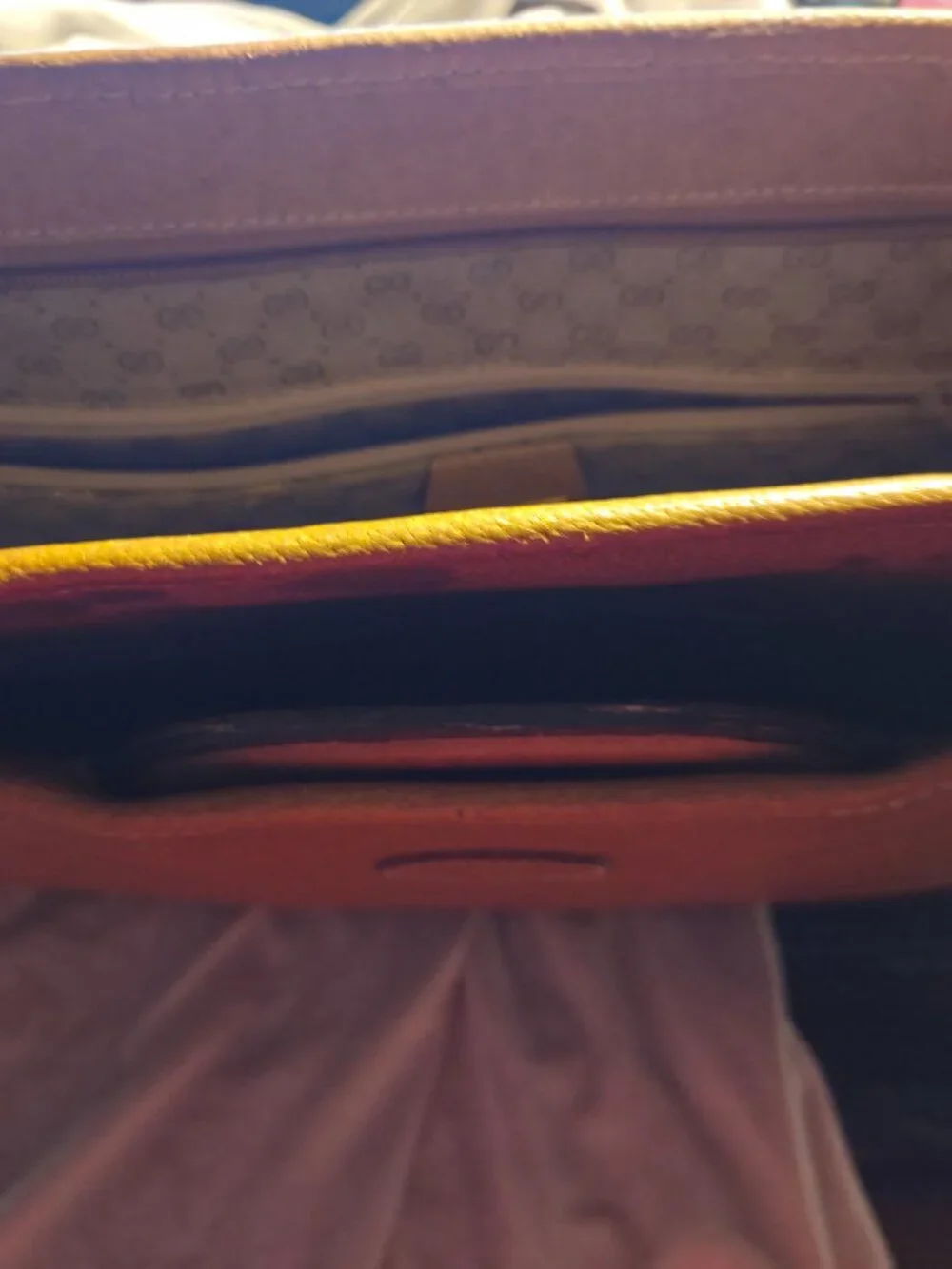 Vintage Gucci Men's Portfolio briefcase (with retractable Handles)